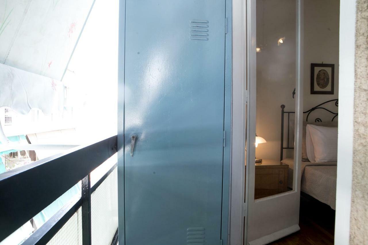 Best House, Larisis Metro, アテネ エクステリア 写真