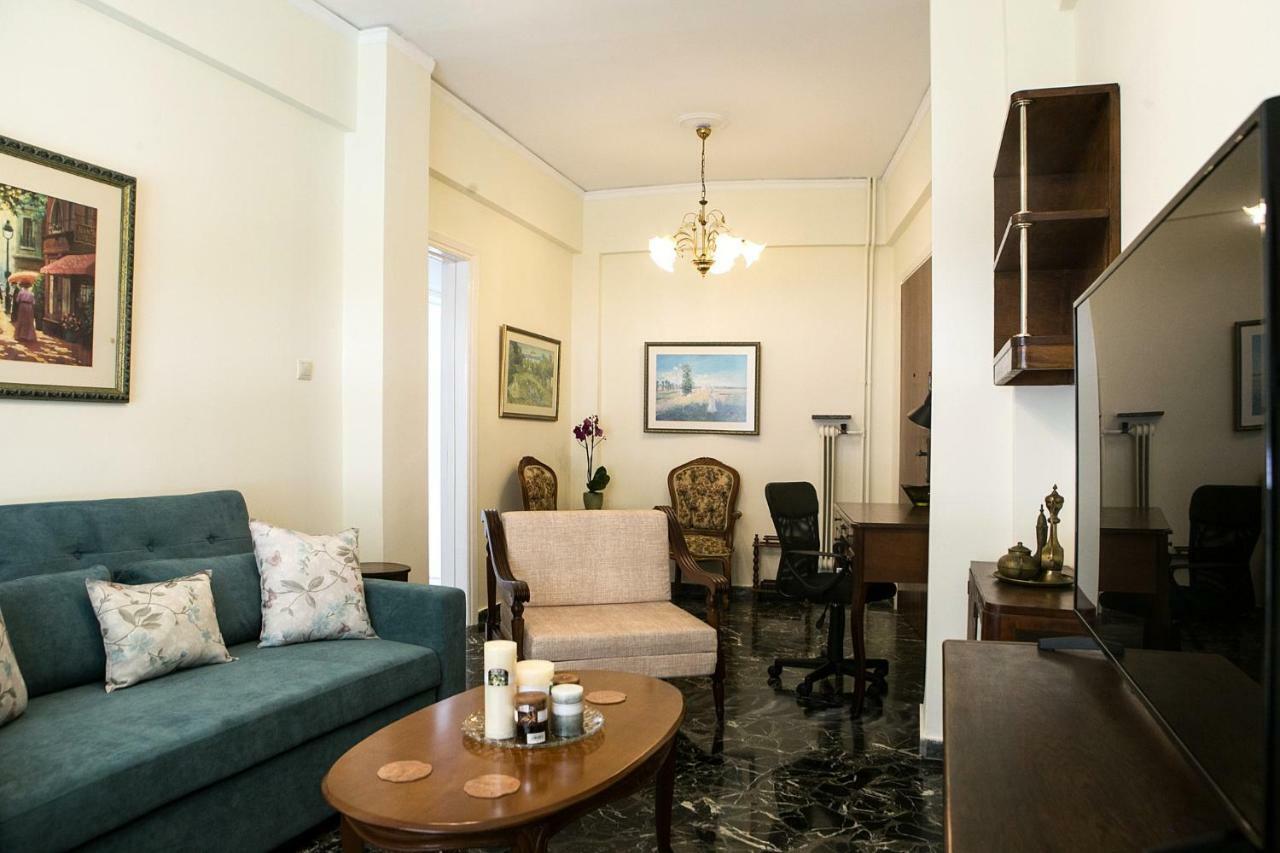 Best House, Larisis Metro, アテネ エクステリア 写真